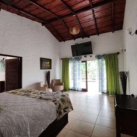 La Fortuna Hotel Mountain Paradise מראה חיצוני תמונה